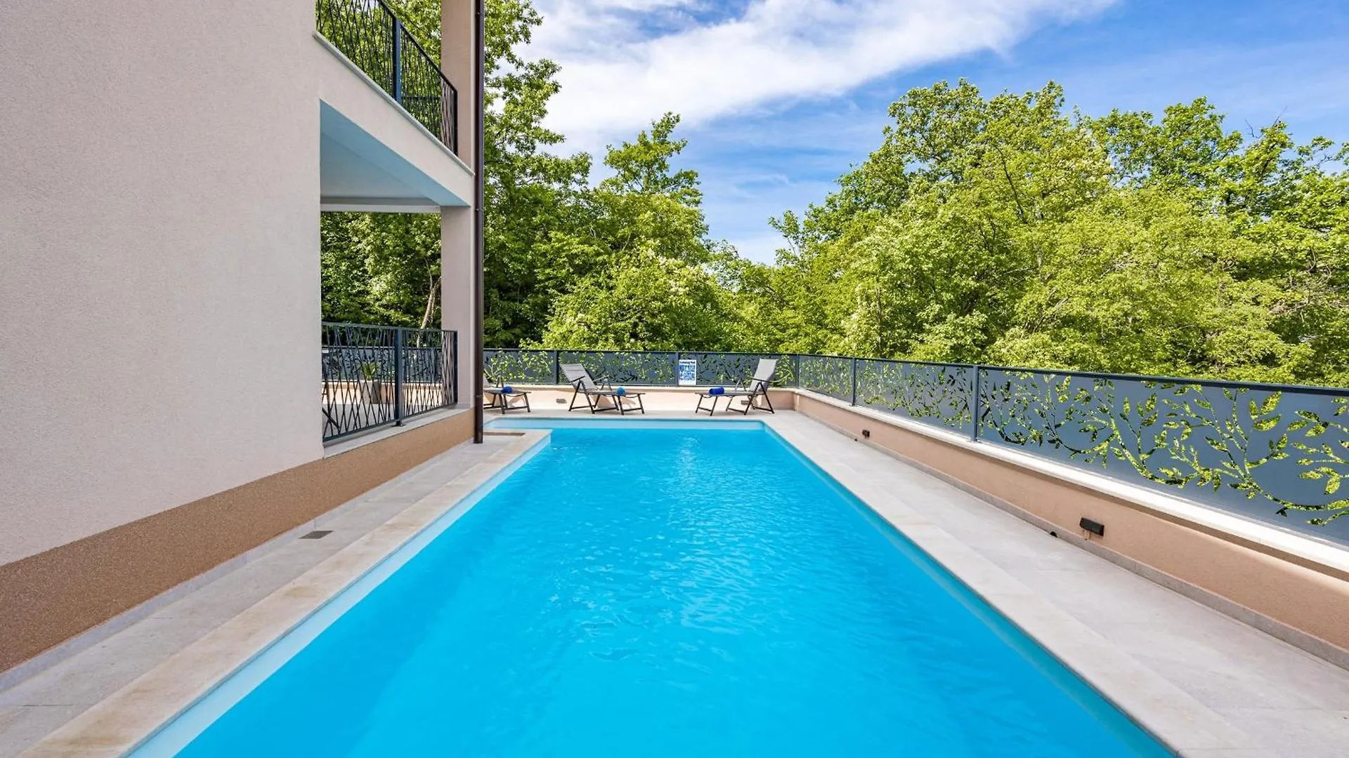Villa In Nova Vas